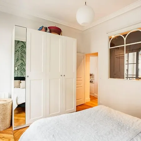 Apartment Dream In